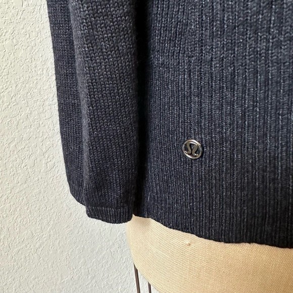 LULULEMON Peace Of Mind Wrap Cardigan Sweater Knit Hooded Heathered Black - Picture 9 of 11
